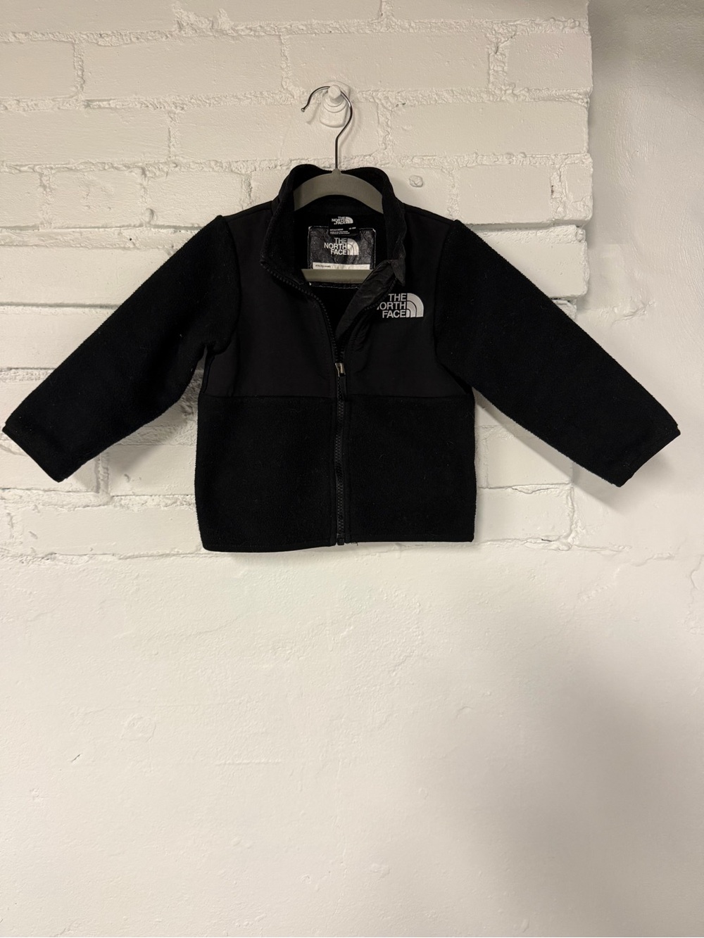 The North Face Kids Black Full-Zip Fleece Jacket